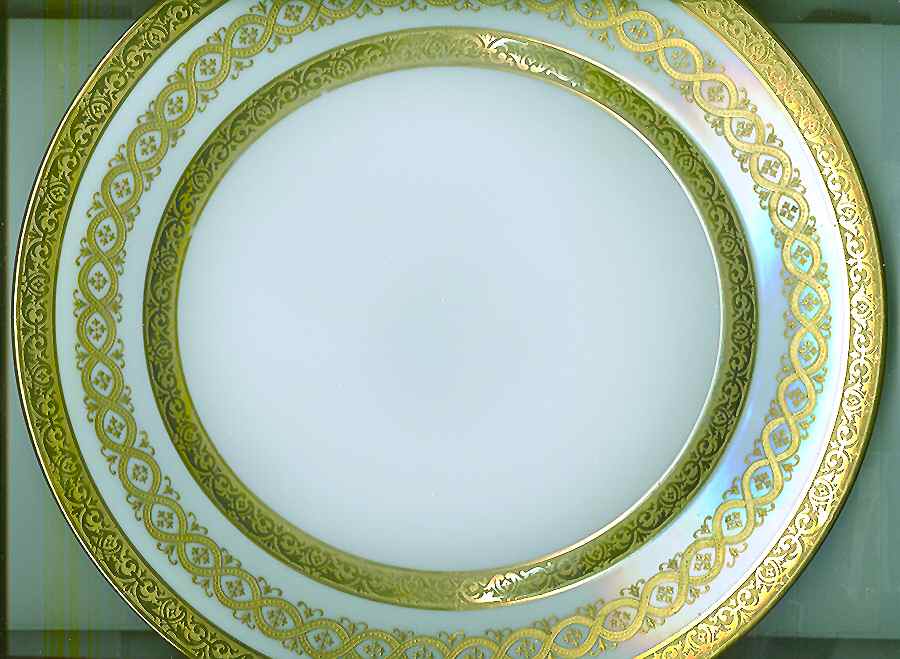 GUE523 Dinner Plate by WM Guerin-1