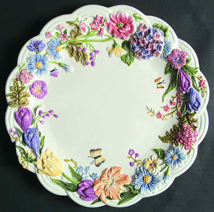 GAN13 Dinner Plate by Ganz-1