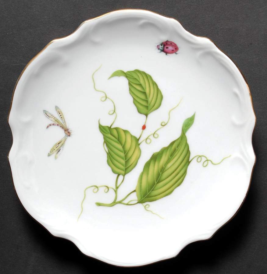 Jardin Canape Plate by Godinger-1