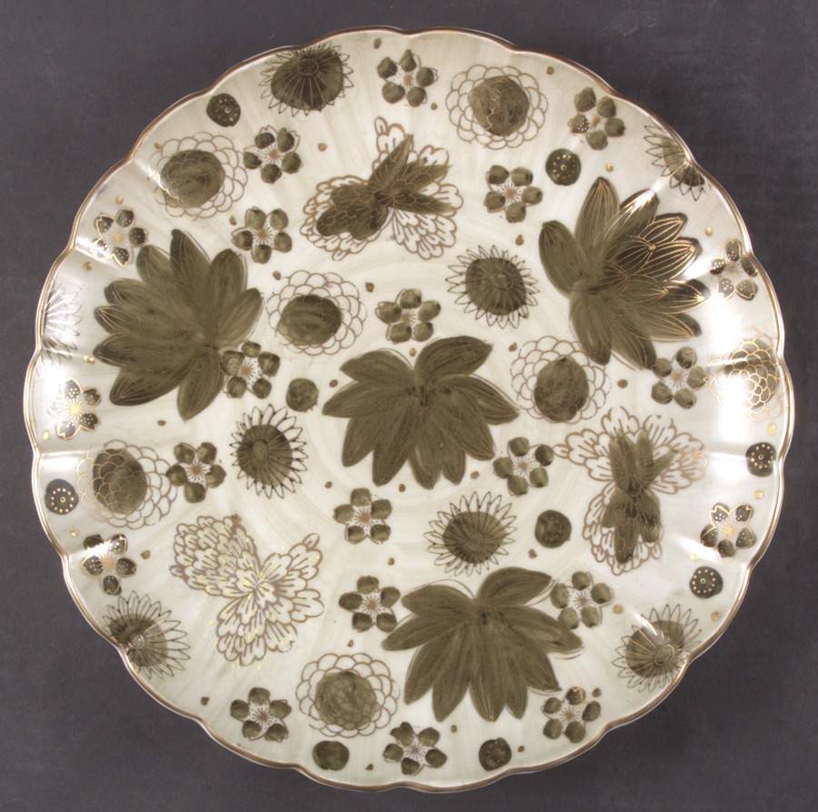 GIM10 Plate Wall by Gold Imari-1