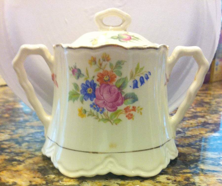 GEO440 Sugar Bowl & Lid by WS George-1
