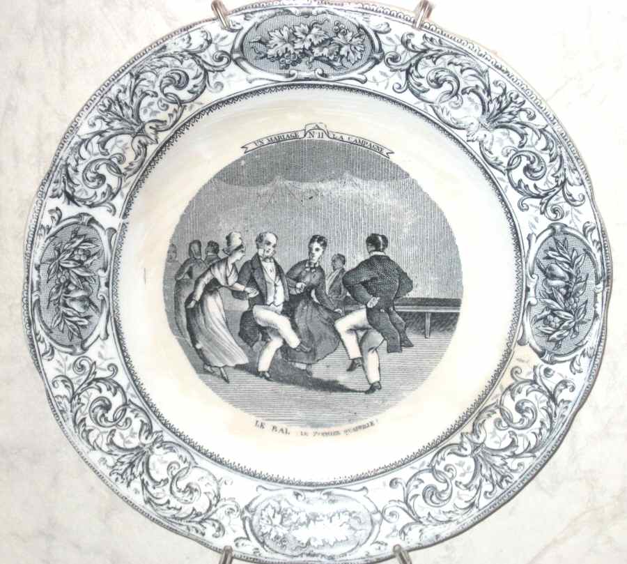 GIE22 Dinner Plate by Faiencerie De Gien-1