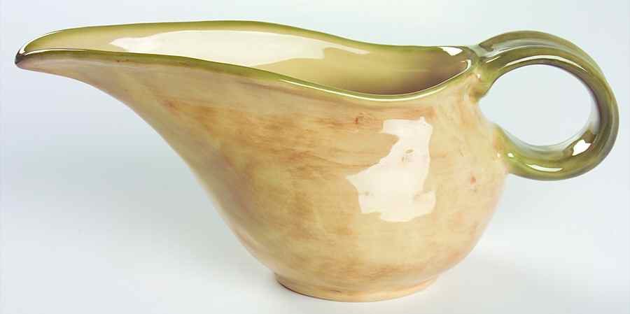 GFT2 Gravy Boat by Giftcraft Ltd-1