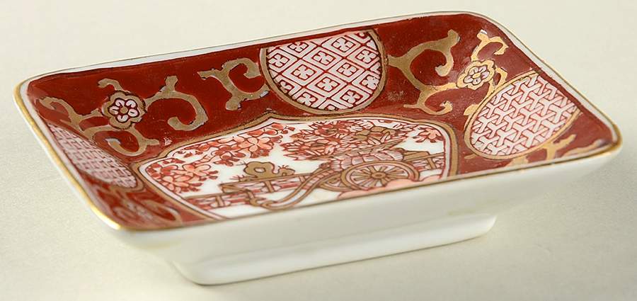GIM11 Small Ashtray by Gold Imari-1