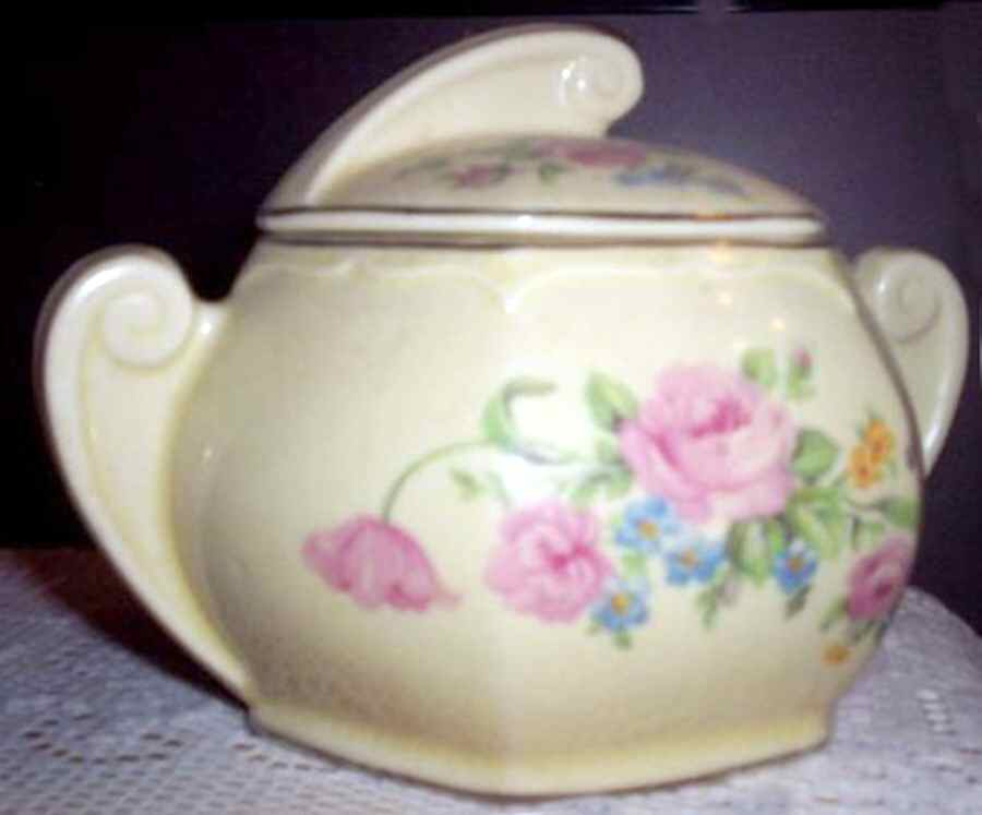 GEO446 Sugar Bowl & Lid by WS George-1