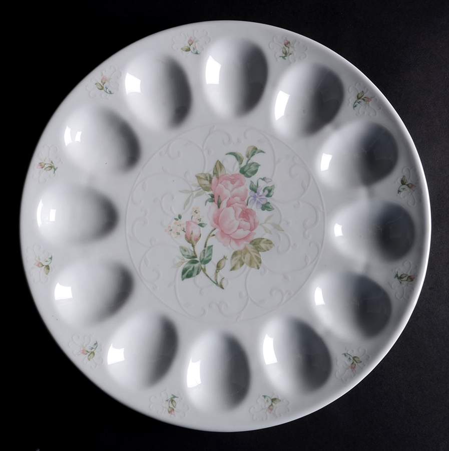 Lady Anne (No Trim) Deviled Egg Plate by Gorham-1
