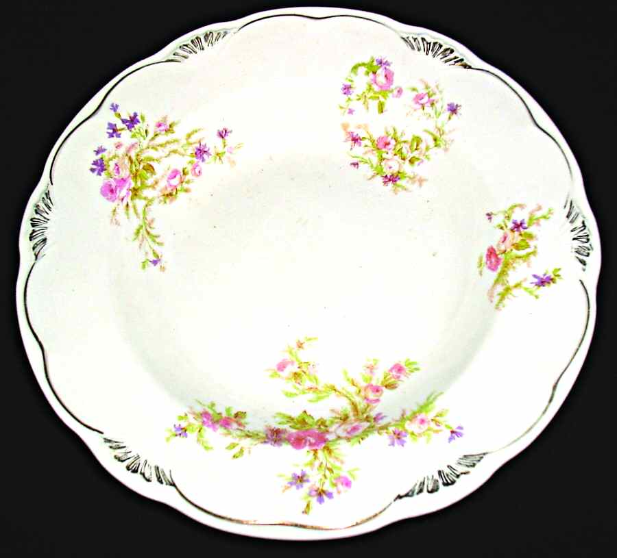GLO6 Dinner Plate by Globe Pottery (England)-1