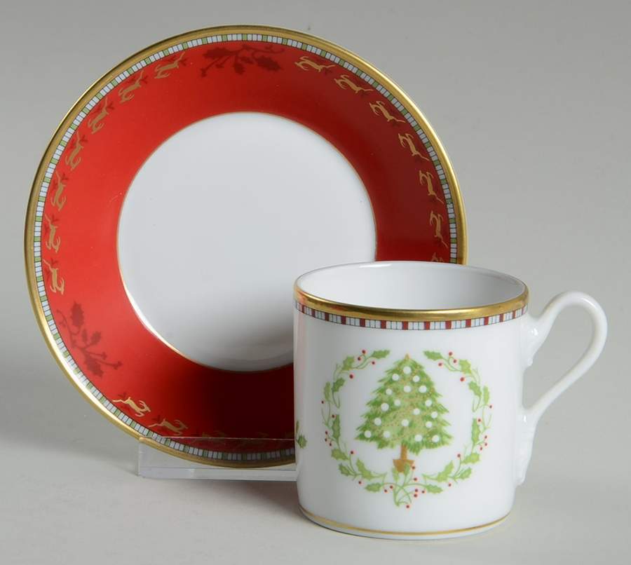 Merry Ginori Christmas Flat Demitasse Cup & Saucer Set by Ginori 1735-1