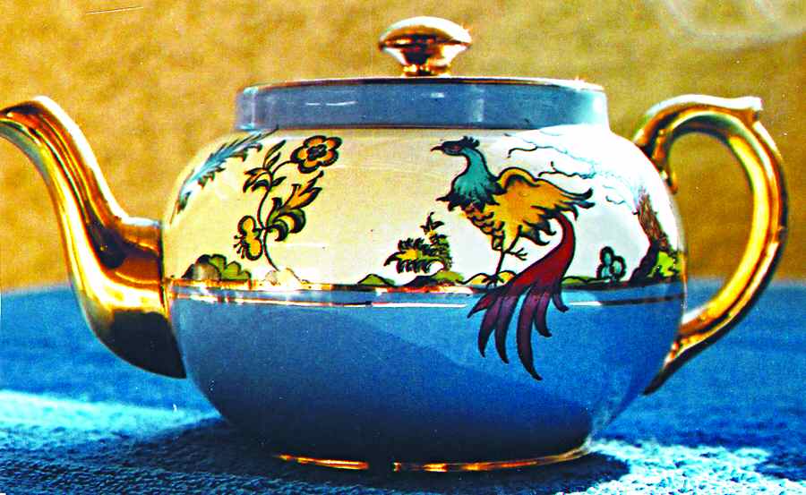 5415 Teapot & Lid by Gibsons-England-1