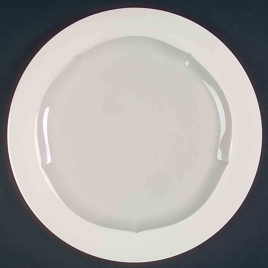 Evol Dinner Plate by Faiencerie De Gien-1