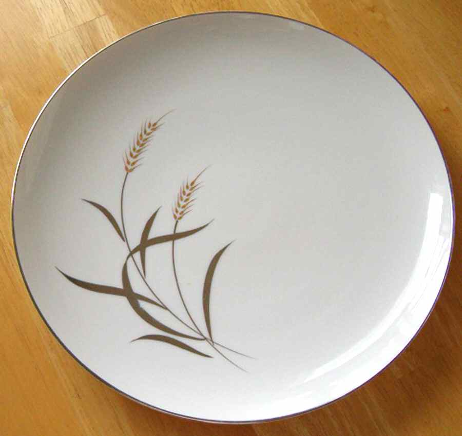 Ballerina Dinner Plate by Gold China-1