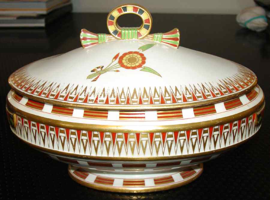 0518 Tureen &  Lid by Ginori 1735-1