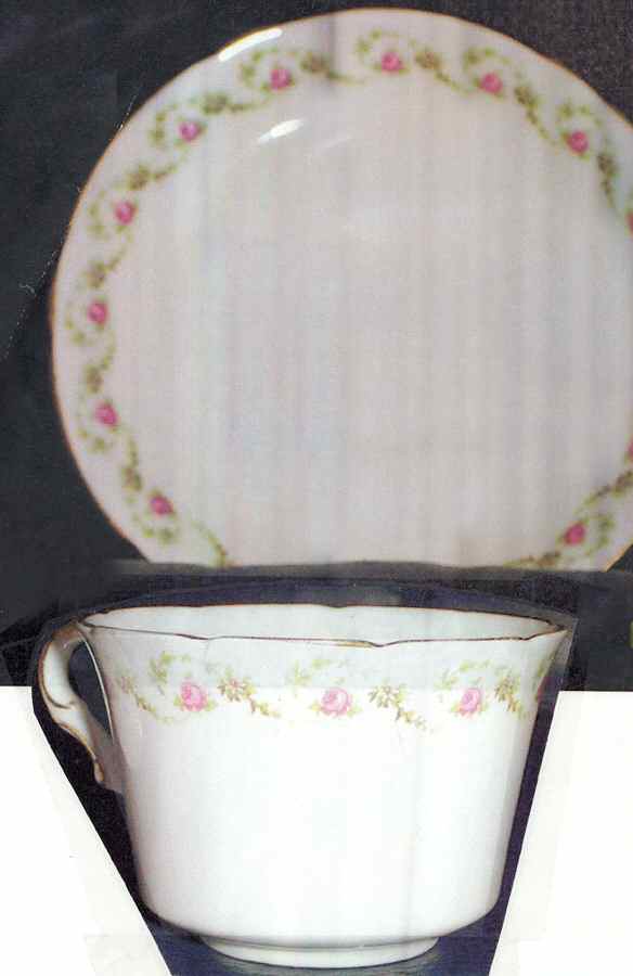 GRO54 Flat Cup & Saucer Set by Grosvenor-1