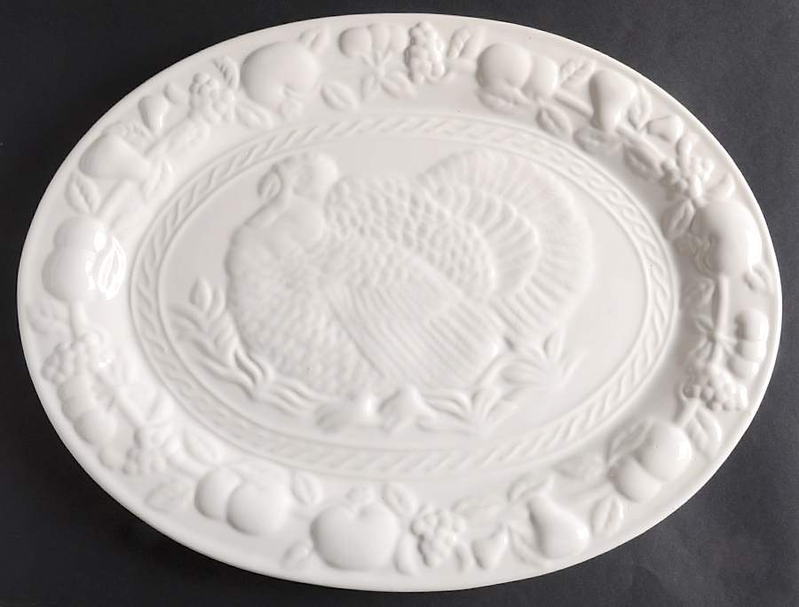 Fruitful 16" Oval Serving Platter by Gibson Designs-1
