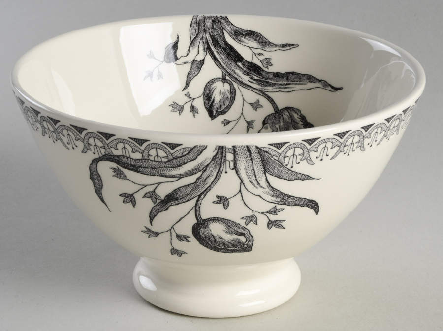 Tulipes Noires 6" All Purpose Bowl by Faiencerie De Gien-1