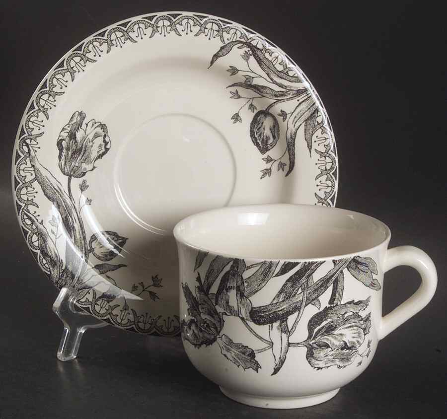 Tulipes Noires Breakfast Cup & Saucer Set by Faiencerie De Gien-1