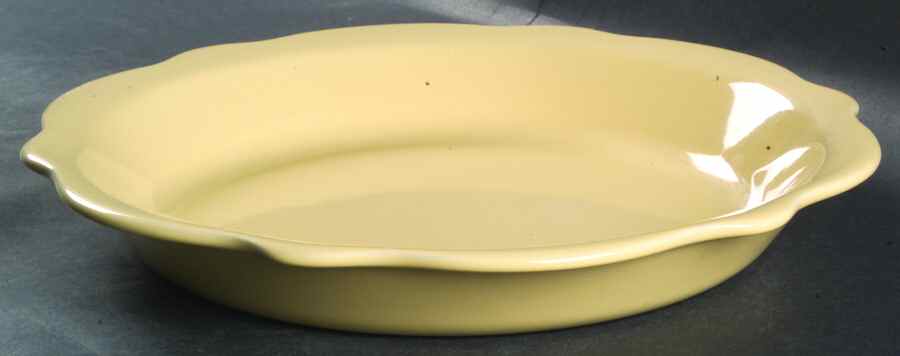 Hospitality Butter Yellow 10" Pie Baking Plate by Gail Pittman-1