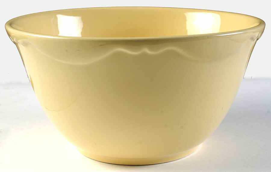 Hospitality Butter Yellow 11" Mixing Bowl by Gail Pittman-1