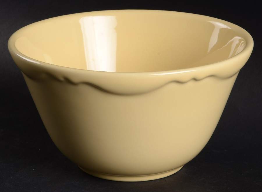 Hospitality Butter Yellow 7" Mixing Bowl by Gail Pittman-1