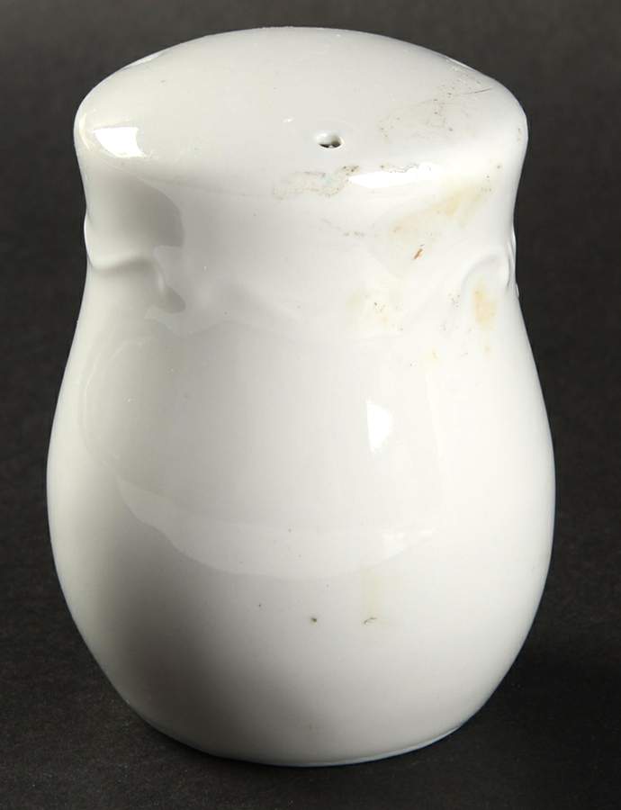 Grand Nobility Salt Shaker by Gibson Designs-1
