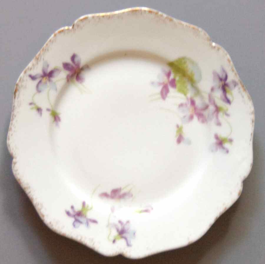 GUE590 Bread & Butter Plate by WM Guerin-1