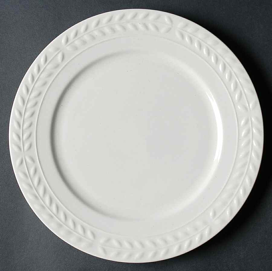 Nobilis Dinner Plate by Gibson Designs-1