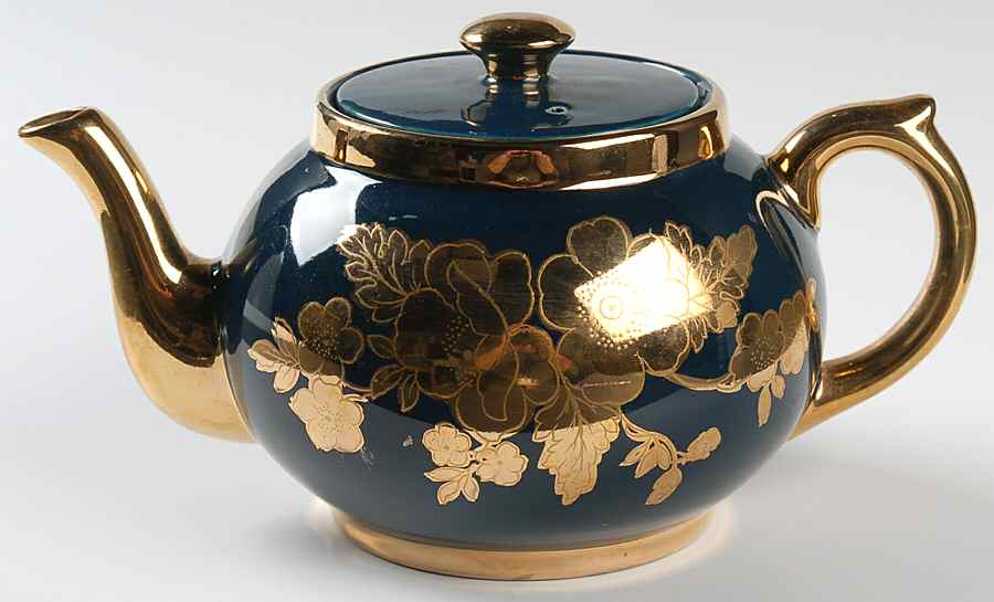 Eden Blue Teapot & Lid by Gibson & Sons-1