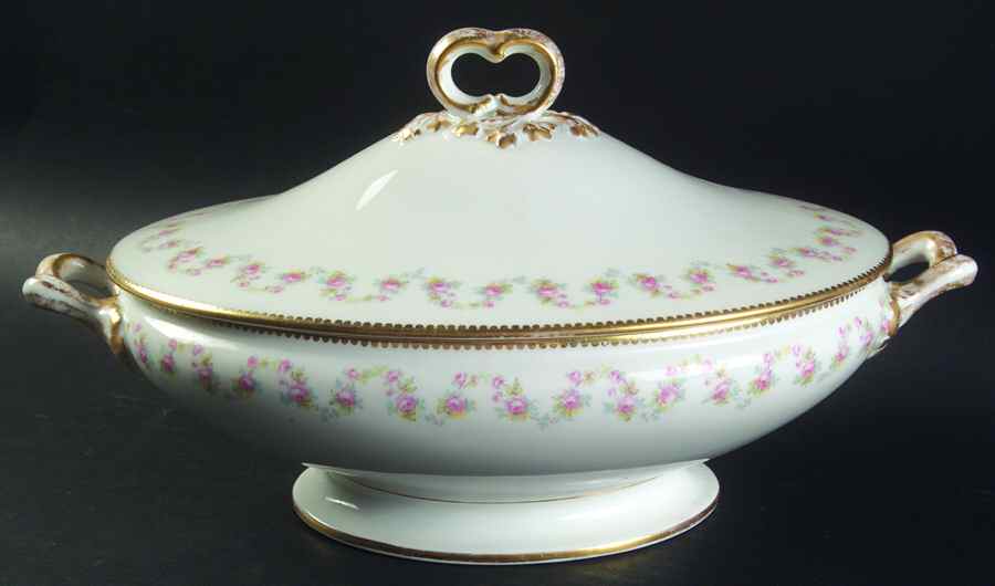 GUE600 Oval Covered Vegetable by WM Guerin-1