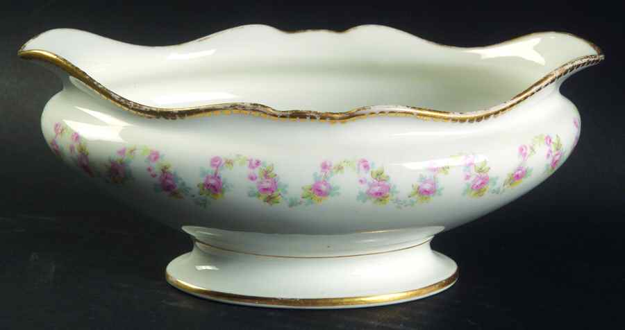 GUE600 Gravy Boat by WM Guerin-1