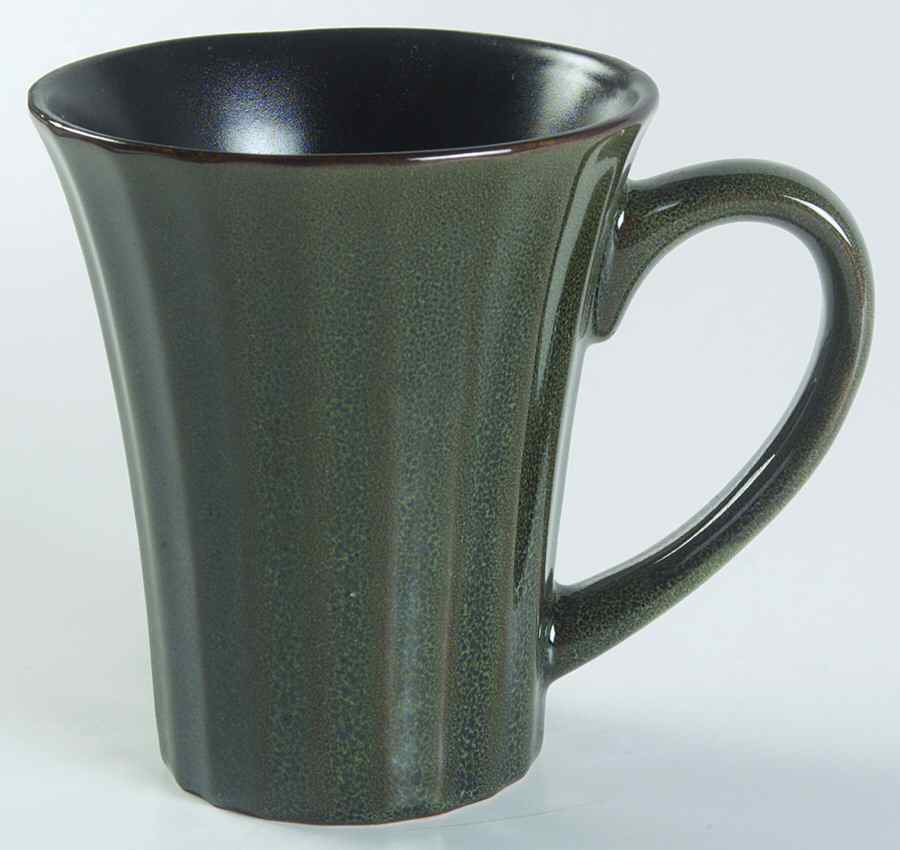 Cisterna Green Mug by Gibson Designs-1