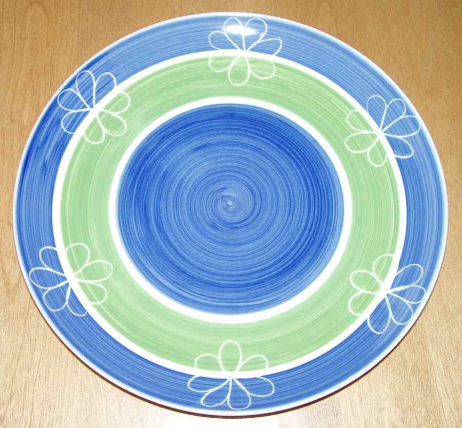Meadow Blossom Dinner Plate by Gibson Designs-1