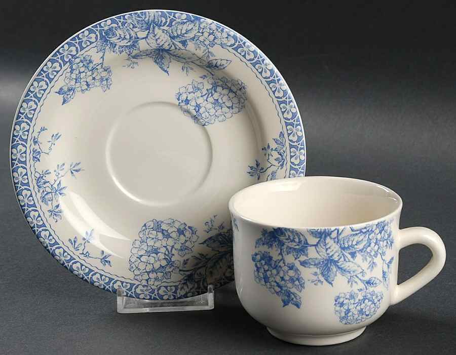 Hortensia Flat Cup & Saucer Set by Faiencerie De Gien-1