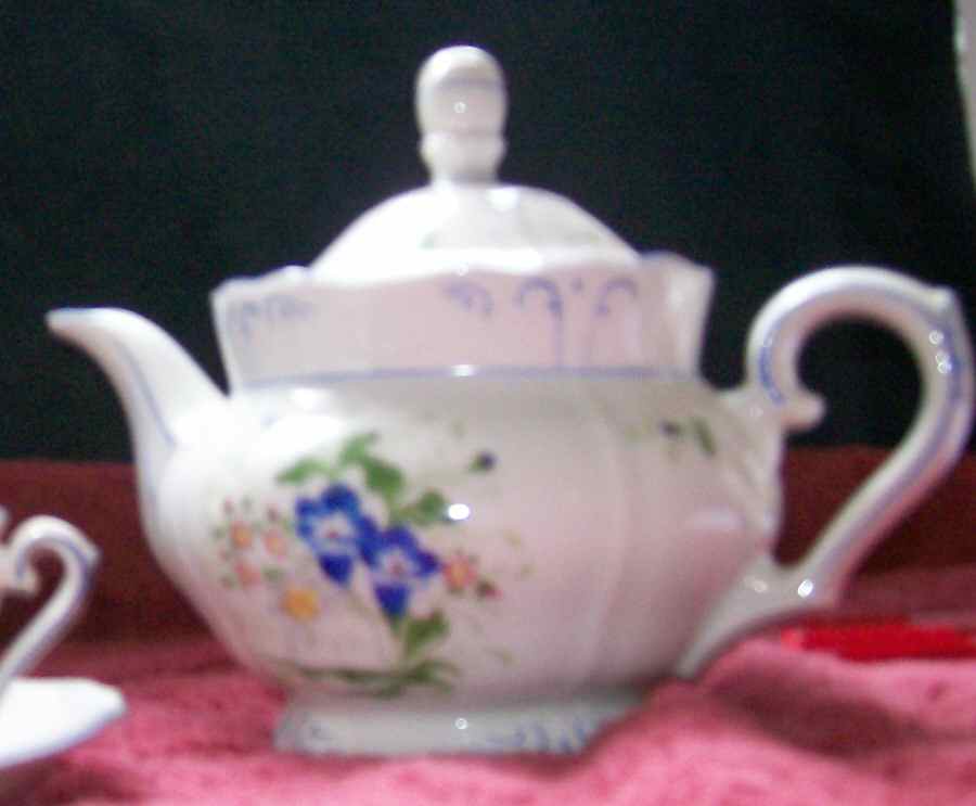 GKC6 Teapot & Lid by Gareis, Kuhnl & Co-1
