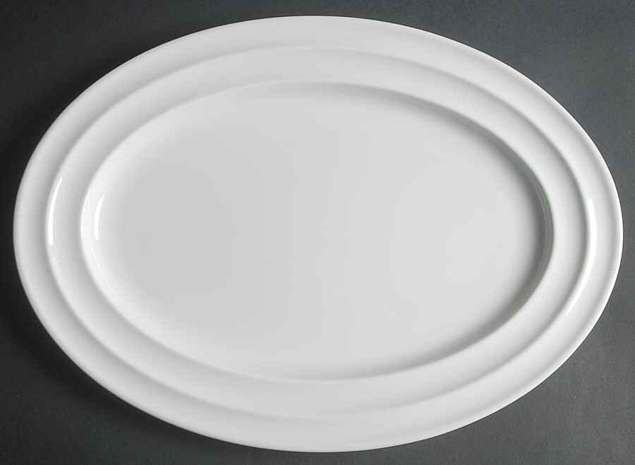 Luma 14" Oval Serving Platter by Gibson Designs-1