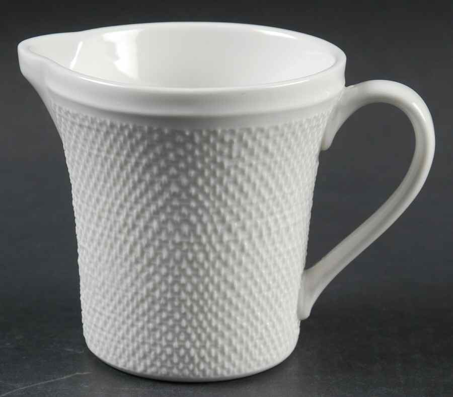 Linen Creamer by Gibson Designs-1