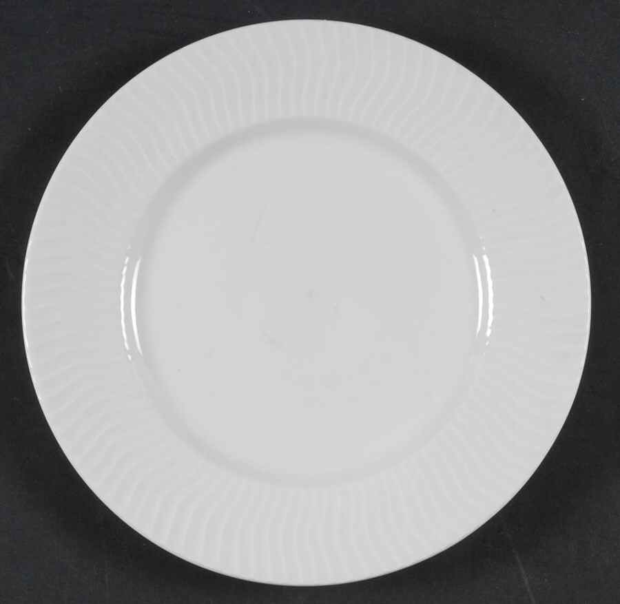 Seacrest Salad/Dessert Plate by Gibson Designs-1