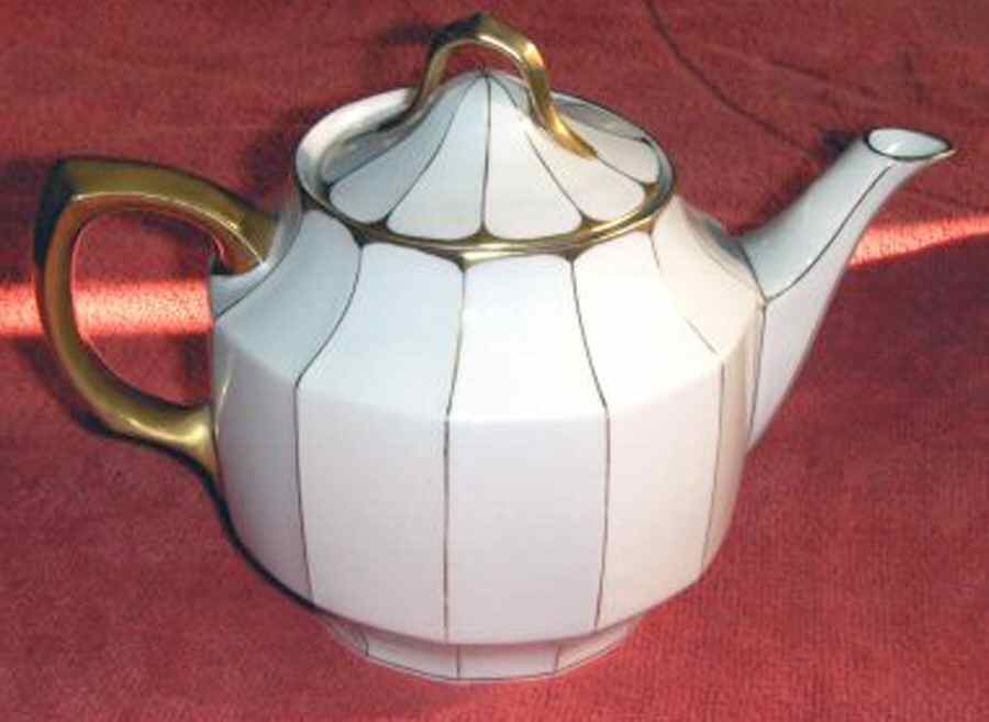 GMY191 Teapot & Lid by Germany-1