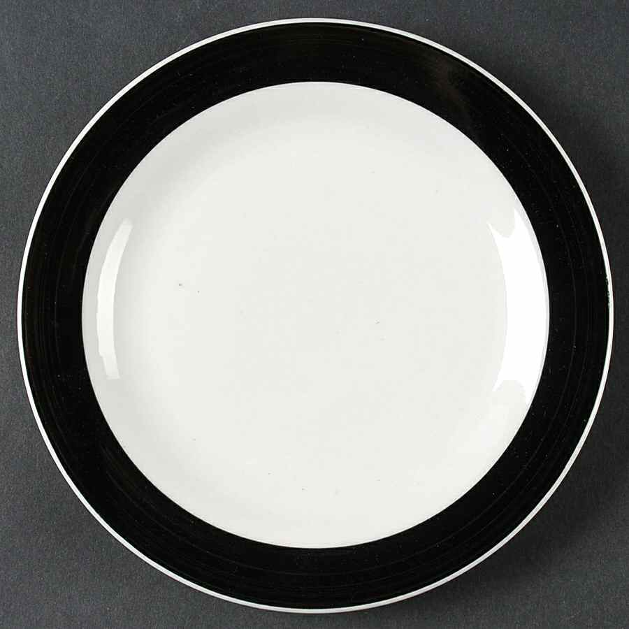 Essex Black Salad/Dessert Plate by Gibson Designs-1
