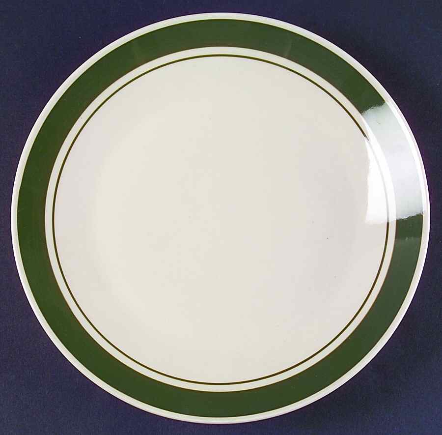 Basic Living VIII Green Dinner Plate by Gibson Designs-1