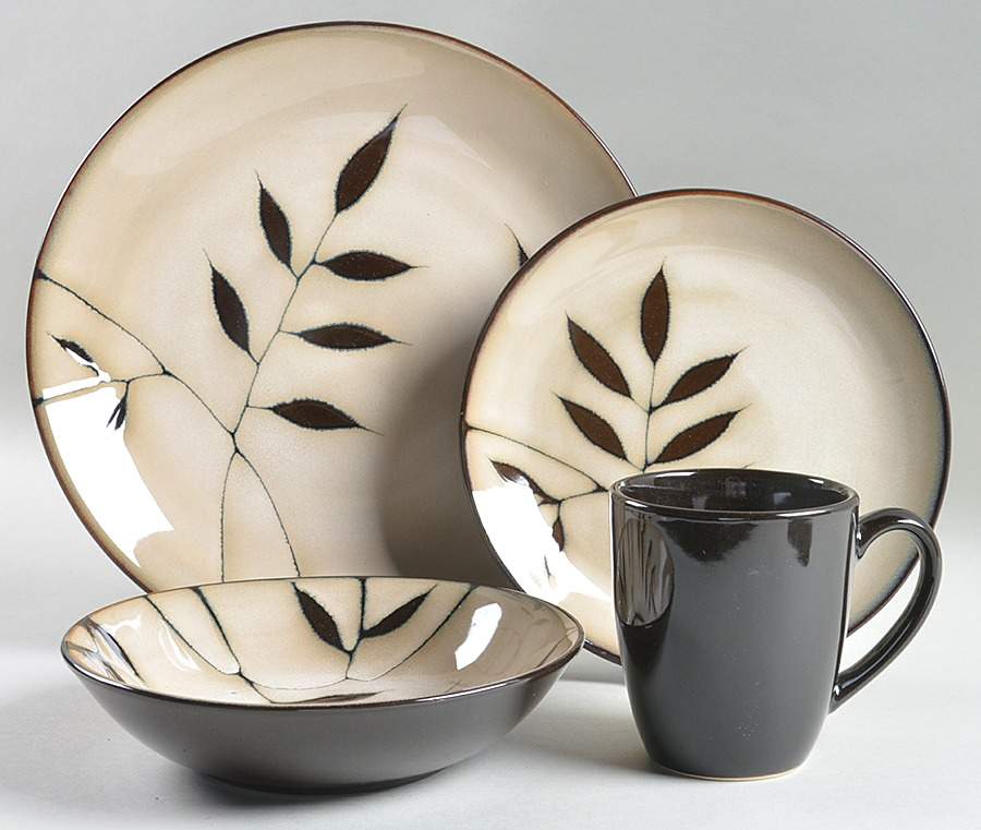 Midnight Palm 4 Piece Place Setting by Gibson Designs-1