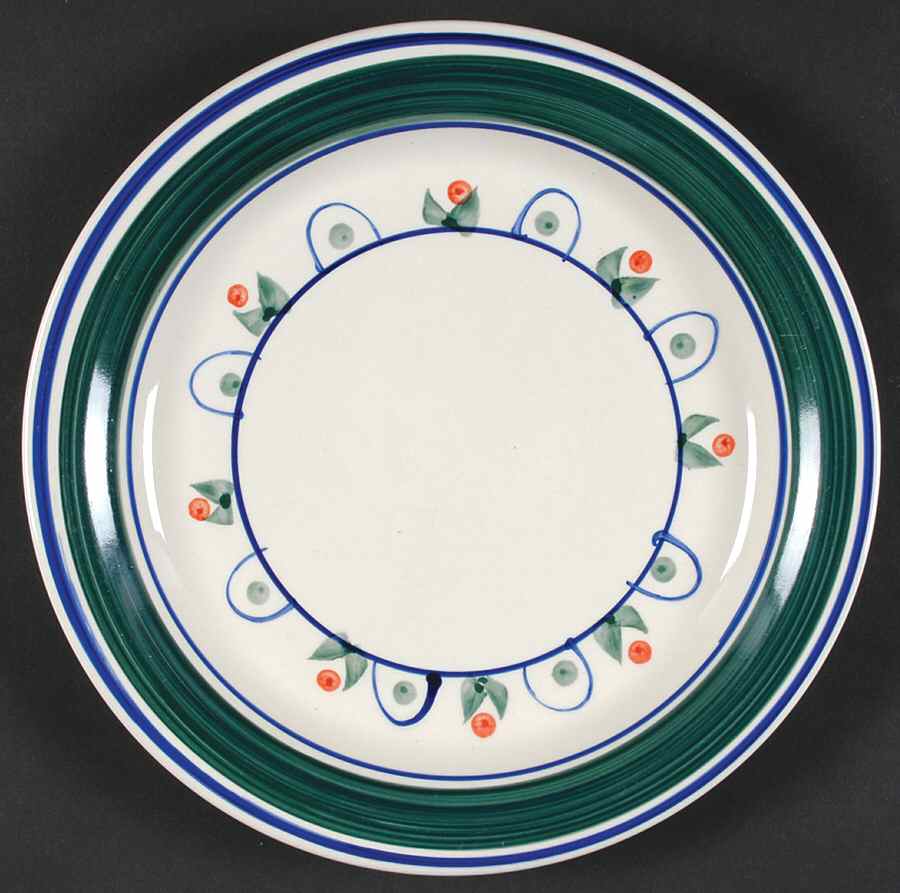 Primrose (Cream Background) Dinner Plate by Gibson Designs-1