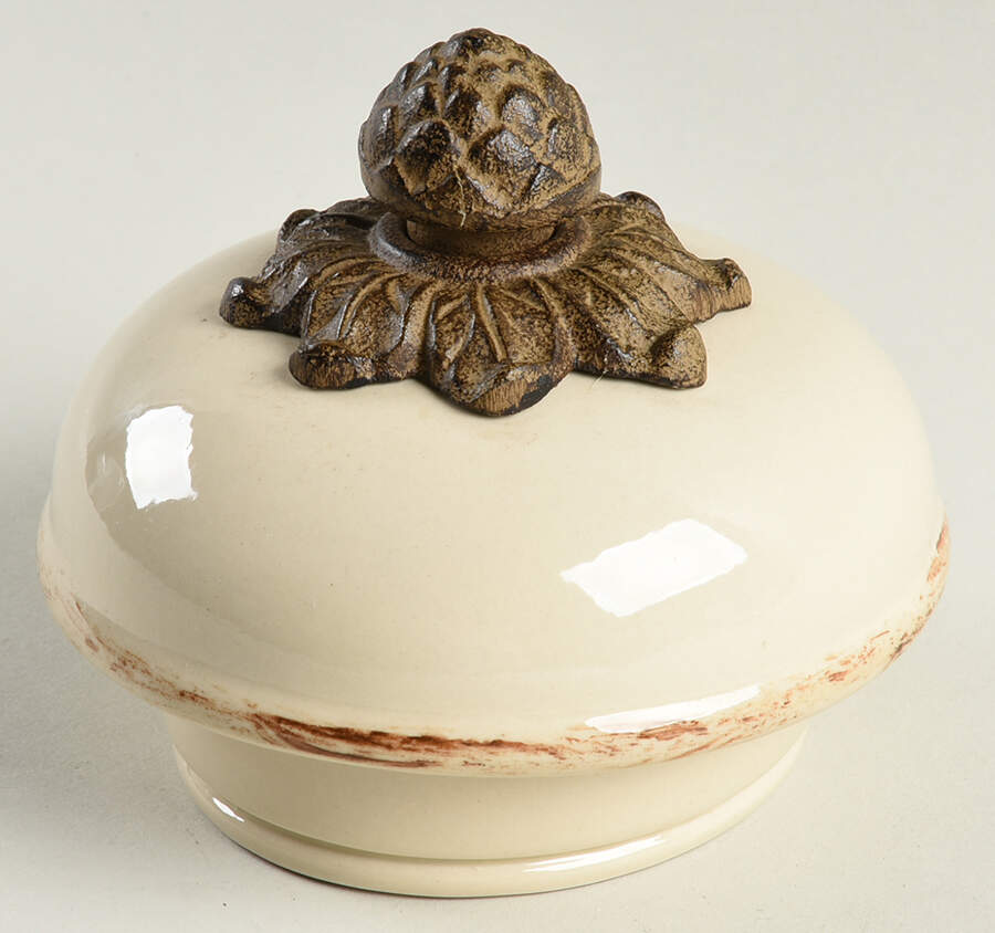 Cream Lid for Medium Canister by GG Collection-1