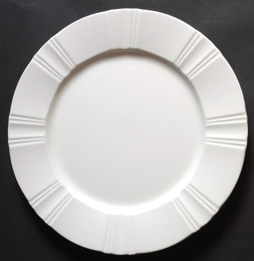 Ducale Dinner Plate by Ginori 1735-1