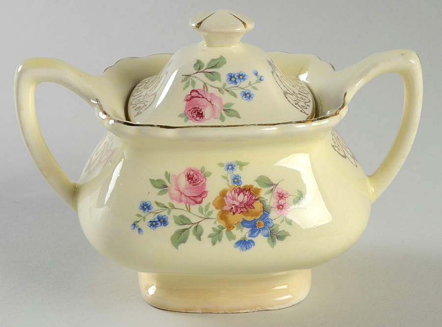 GEO368 Canarytone Sugar Bowl & Lid by WS George-1