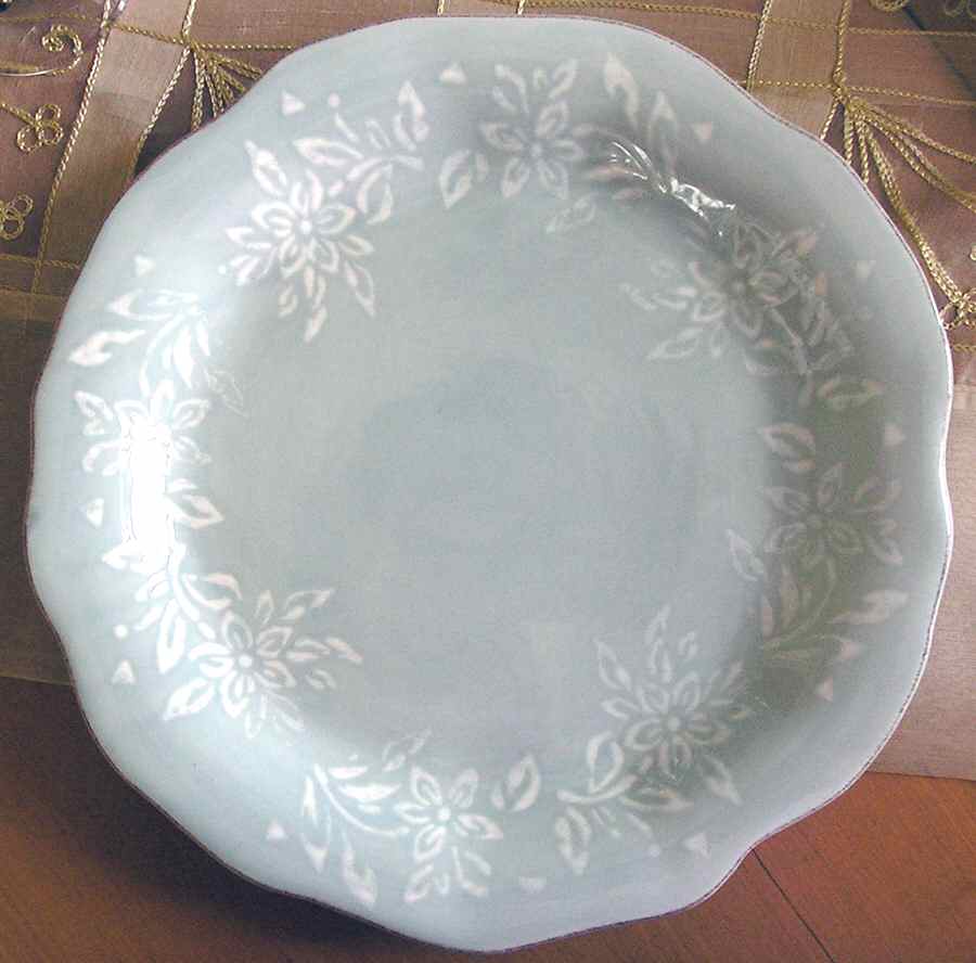 GAN27 Dinner Plate by Ganz-1