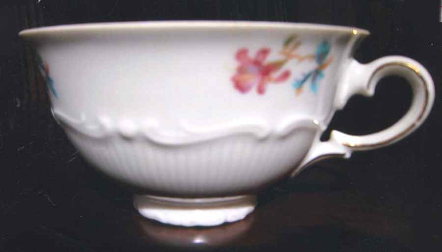 GMY199 Footed Cup by Germany-1