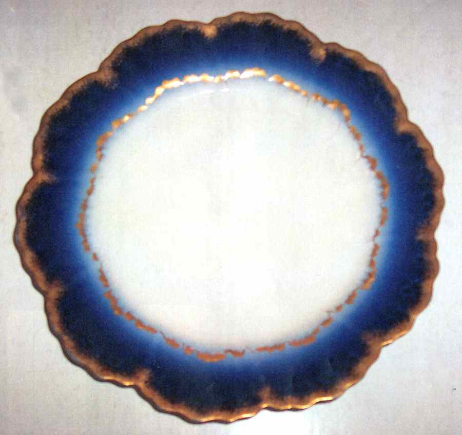 GUE618 Dinner Plate by WM Guerin-1