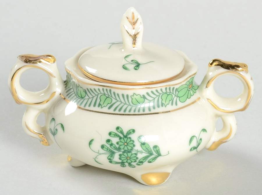 Green Gracie Child's Sugar Bowl & Lid by Gracie Bone China-1