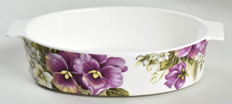 Pansy Oval Baker with Lid, No Lid by Gracie Bone China-1