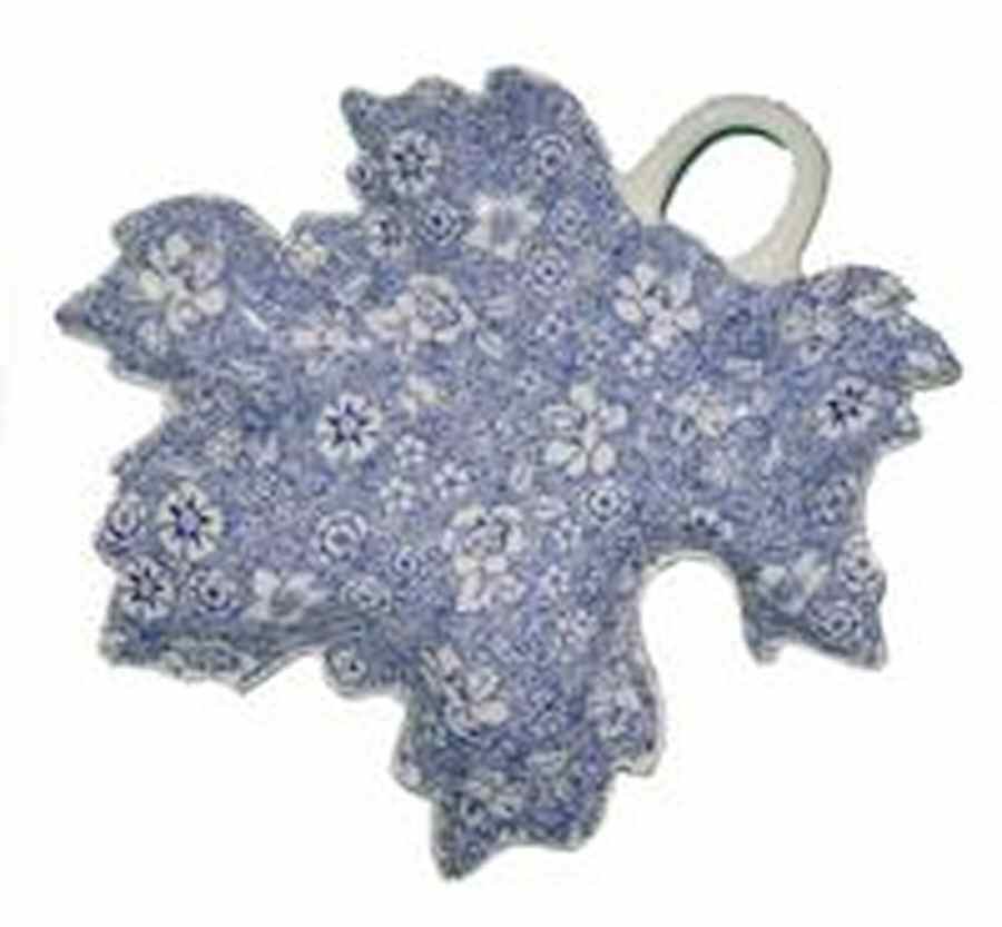 Blue Dynasty 9" Leaf Dish by Godinger-1